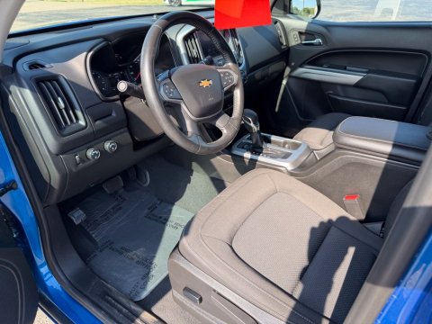 Pre-Owned Bright Blue Metallic 2022 Chevrolet Colorado LT 4WD - photo 11 - Stock #X2585