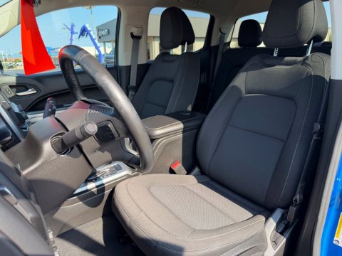 Pre-Owned Bright Blue Metallic 2022 Chevrolet Colorado LT 4WD - photo 14 - Stock #X2585