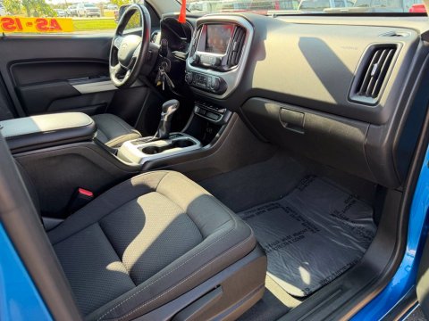 Pre-Owned Bright Blue Metallic 2022 Chevrolet Colorado LT 4WD - photo 17 - Stock #X2585
