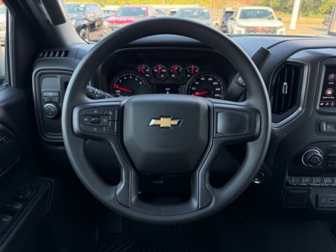 New Summit White 2026 Chevrolet Silverado 1500 Custom RWD - photo 17 - Stock #261328