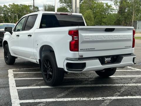 New Summit White 2026 Chevrolet Silverado 1500 Custom RWD - photo 8 - Stock #260974