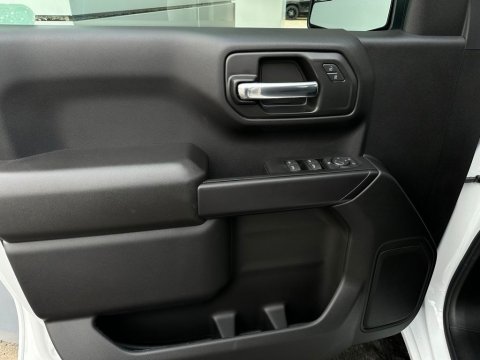 New Summit White 2026 Chevrolet Silverado 1500 Custom RWD - photo 10 - Stock #260974