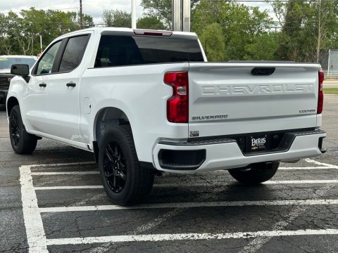 New Summit White 2026 Chevrolet Silverado 1500 Custom RWD - photo 8 - Stock #260974