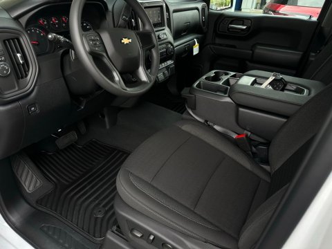 New Summit White 2026 Chevrolet Silverado 1500 Custom RWD - photo 9 - Stock #260974