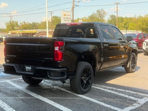 New Black 2026 Chevrolet Silverado 1500 Custom RWD - photo 7 - Stock #260965