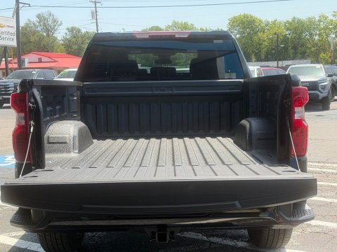 New Black 2026 Chevrolet Silverado 1500 Custom RWD - photo 5 - Stock #261187