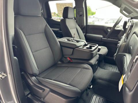 New Sterling Gray Metallic 2026 Chevrolet Silverado 1500 Custom RWD - photo 16 - Stock #260961