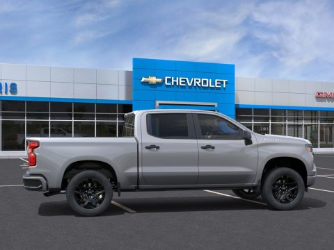 New Sterling Gray Metallic 2026 Chevrolet Silverado 1500 Custom RWD - photo 5 - Stock #261325