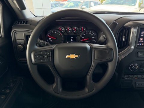 New Sterling Gray Metallic 2026 Chevrolet Silverado 1500 Custom RWD - photo 17 - Stock #261325