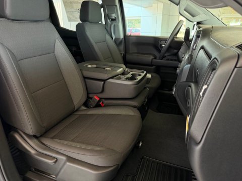 New Sterling Gray Metallic 2026 Chevrolet Silverado 1500 Custom RWD - photo 16 - Stock #261207
