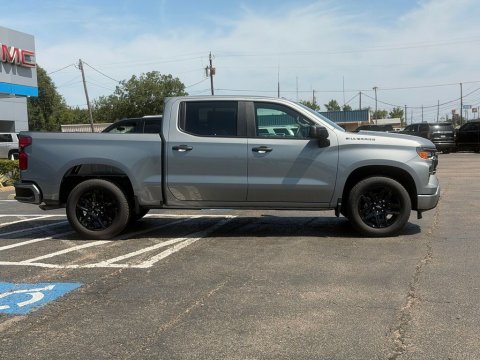 New Sterling Gray Metallic 2026 Chevrolet Silverado 1500 Custom RWD - photo 4 - Stock #261207