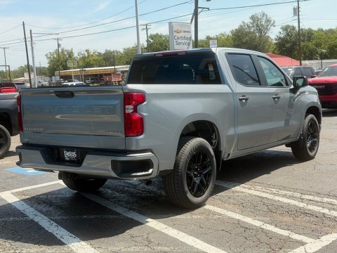 New Sterling Gray Metallic 2026 Chevrolet Silverado 1500 Custom RWD - photo 7 - Stock #261207