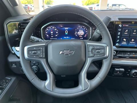 New Sterling Gray Metallic 2026 Chevrolet Silverado 1500 RST RWD - photo 18 - Stock #260066