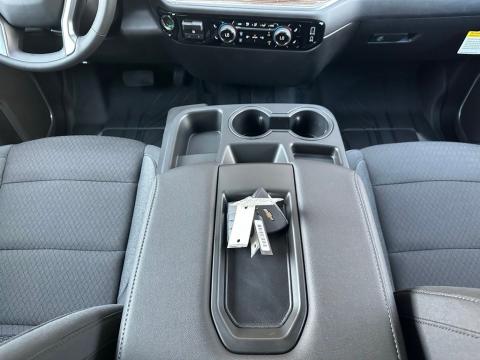 New Sterling Gray Metallic 2026 Chevrolet Silverado 1500 RST RWD - photo 20 - Stock #260066