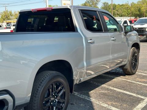 New Sterling Gray Metallic 2026 Chevrolet Silverado 1500 RST RWD - photo 7 - Stock #260066
