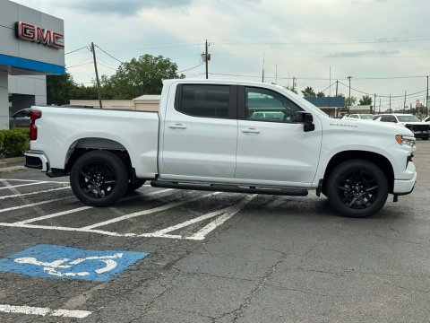 New Summit White 2026 Chevrolet Silverado 1500 RST RWD - photo 4 - Stock #261076