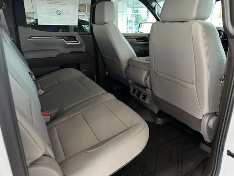 New Summit White 2026 Chevrolet Silverado 1500 RST RWD - photo 17 - Stock #261039