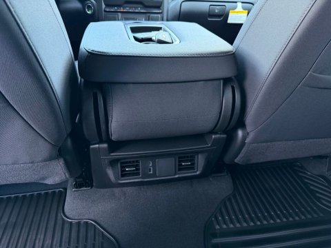 New Sterling Gray Metallic 2026 Chevrolet Silverado 1500 Custom 4WD - photo 29 - Stock #261202