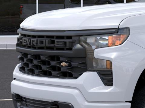 New Summit White 2026 Chevrolet Silverado 1500 Custom 4WD - photo 13 - Stock #261005