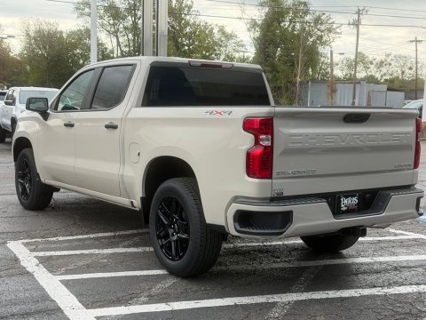 New White Sands 2026 Chevrolet Silverado 1500 Custom 4WD - photo 8 - Stock #261335