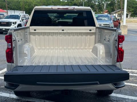 New White Sands 2026 Chevrolet Silverado 1500 Custom 4WD - photo 6 - Stock #261023
