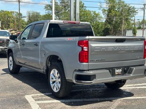 New Sterling Gray Metallic 2026 Chevrolet Silverado 1500 Custom 4WD - photo 7 - Stock #261002