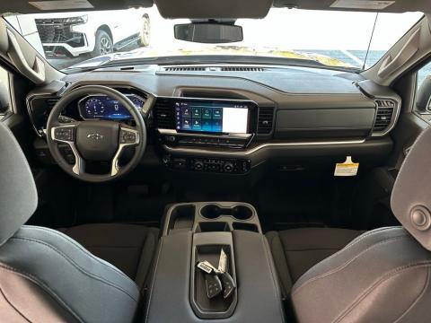 New Radiant Red Tintcoat 2026 Chevrolet Silverado 1500 RST 4WD - photo 19 - Stock #260752