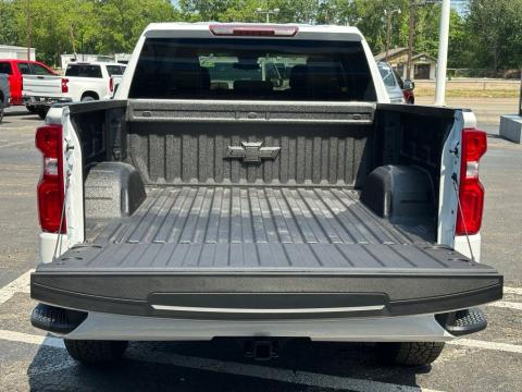 New Summit White 2026 Chevrolet Silverado 1500 RST 4WD - photo 6 - Stock #260906