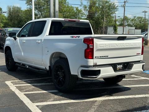 New Summit White 2026 Chevrolet Silverado 1500 RST 4WD - photo 8 - Stock #260906