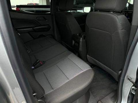 New Sterling Gray Metallic 2026 Chevrolet Colorado Work Truck RWD - photo 15 - Stock #260943