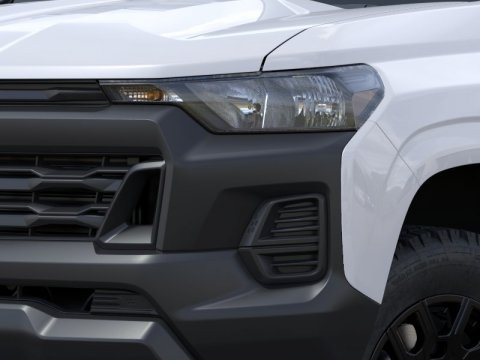 New Summit White 2026 Chevrolet Colorado Work Truck RWD - photo 11 - Stock #261474