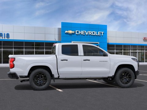 New Summit White 2026 Chevrolet Colorado Work Truck RWD - photo 6 - Stock #261474