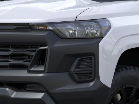 New Summit White 2026 Chevrolet Colorado Work Truck RWD - photo 10 - Stock #261165