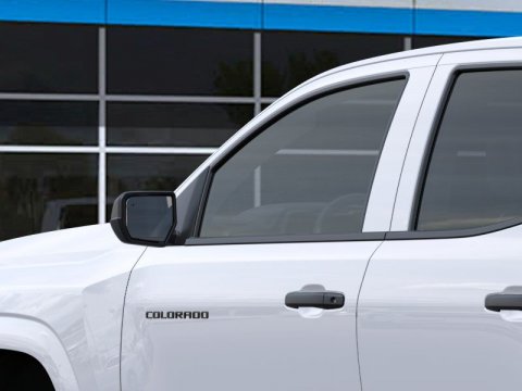 New Summit White 2026 Chevrolet Colorado Work Truck RWD - photo 12 - Stock #261165