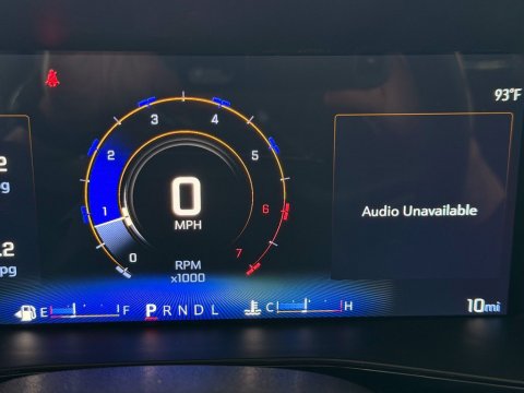 New Summit White 2026 Chevrolet Colorado LT RWD - photo 22 - Stock #261384