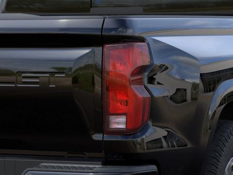 New Black 2026 Chevrolet Colorado LT RWD - photo 11 - Stock #261086