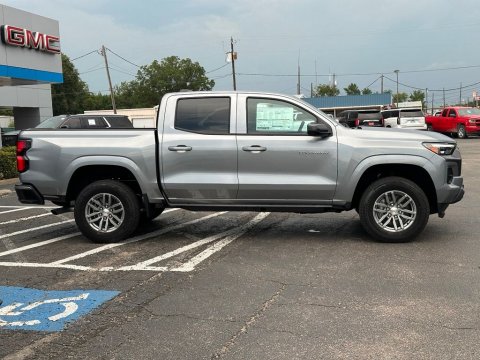 New Sterling Gray Metallic 2026 Chevrolet Colorado LT RWD - photo 28 - Stock #261095