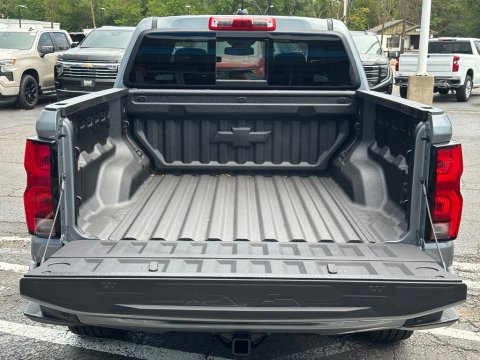 New Sterling Gray Metallic 2026 Chevrolet Colorado LT RWD - photo 30 - Stock #261095