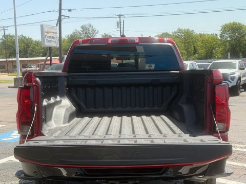 New Radiant Red Tintcoat 2026 Chevrolet Colorado Work Truck 4WD - photo 5 - Stock #261173