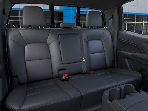 New Radiant Red Tintcoat 2026 Chevrolet Colorado LT 4WD - photo 17 - Stock #261419