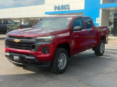 New Radiant Red Tintcoat 2026 Chevrolet Colorado LT 4WD - photo 3 - Stock #261419