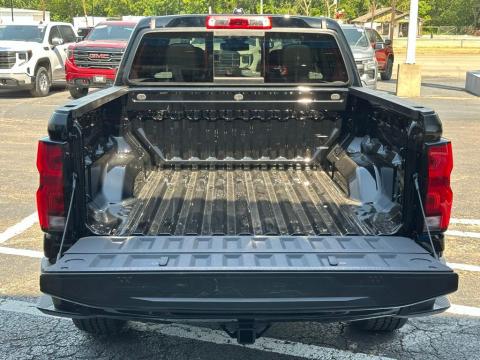New Black 2026 Chevrolet Colorado Z71 4WD - photo 6 - Stock #260951