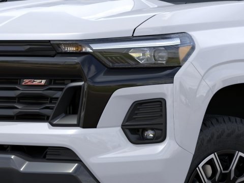New Summit White 2026 Chevrolet Colorado Z71 4WD - photo 11 - Stock #261524