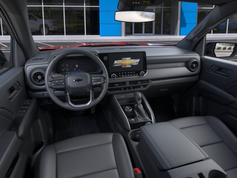 New Radiant Red Tintcoat 2026 Chevrolet Colorado Trail Boss 4WD - photo 15 - Stock #261262