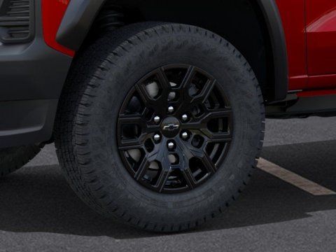 New Radiant Red Tintcoat 2026 Chevrolet Colorado Trail Boss 4WD - photo 9 - Stock #261262