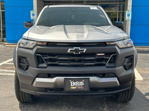 New Sterling Gray Metallic 2026 Chevrolet Colorado Trail Boss 4WD - photo 2 - Stock #260797