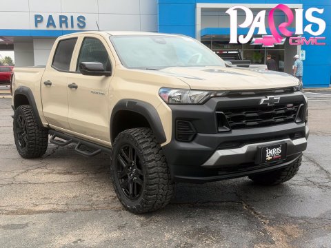 Sand Dune Metallic 2023 Chevrolet Colorado Trail Boss 4WD for sale in Paris, TX - Stock #B5625A