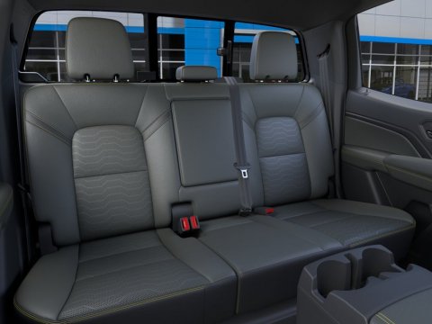 New Black 2026 Chevrolet Colorado ZR2 4WD - photo 18 - Stock #261476