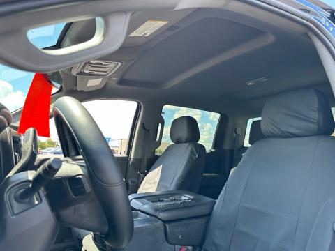 Pre-Owned Northsky Blue Metallic 2020 Chevrolet Silverado 1500 LT RWD - photo 15 - Stock #X2495