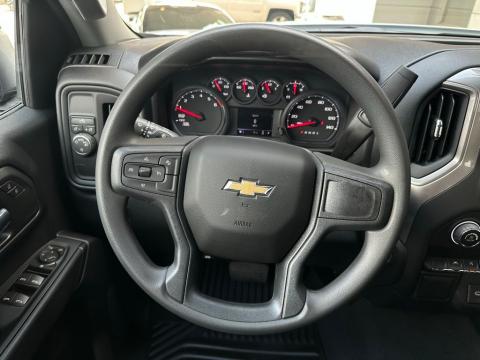 New Summit White 2026 Chevrolet Silverado 1500 Custom RWD - photo 18 - Stock #260831